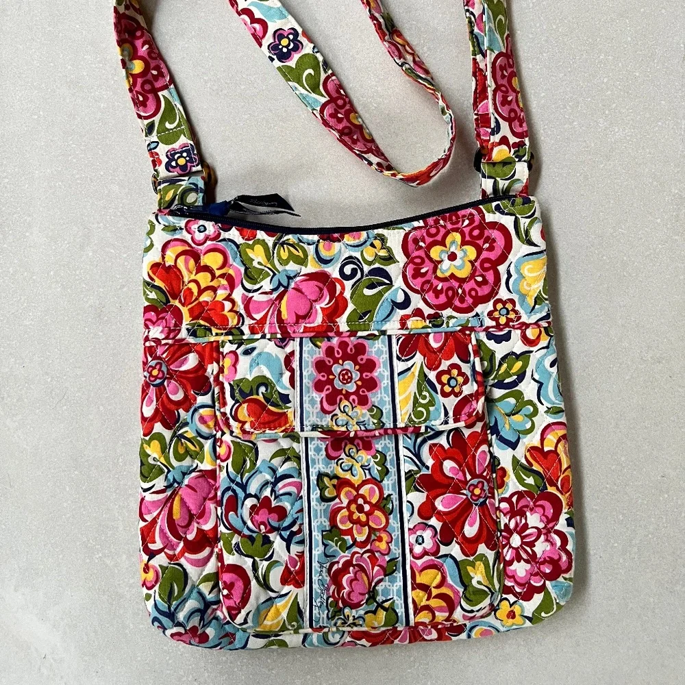 Vera Bradley Floral Pattern Zipper Shoulder Bag